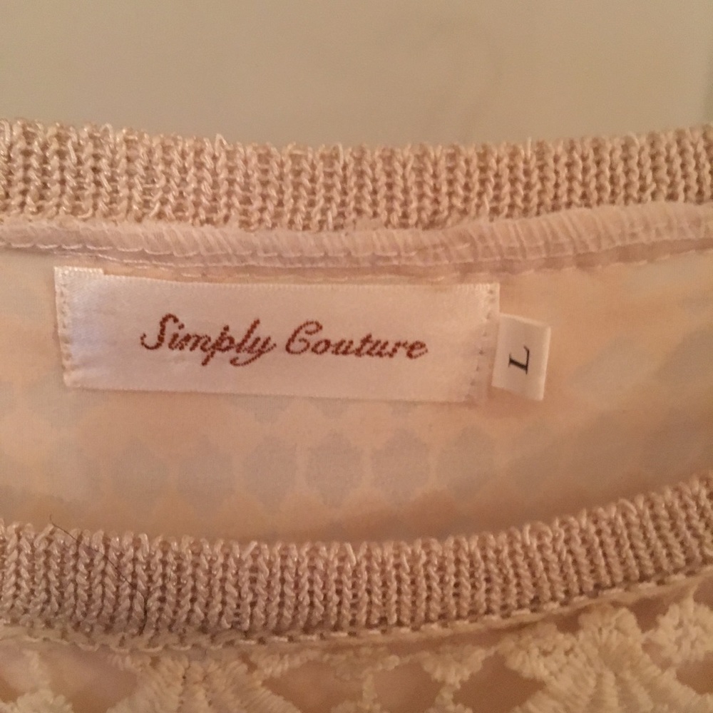 Cream top - Picture 3 of 3